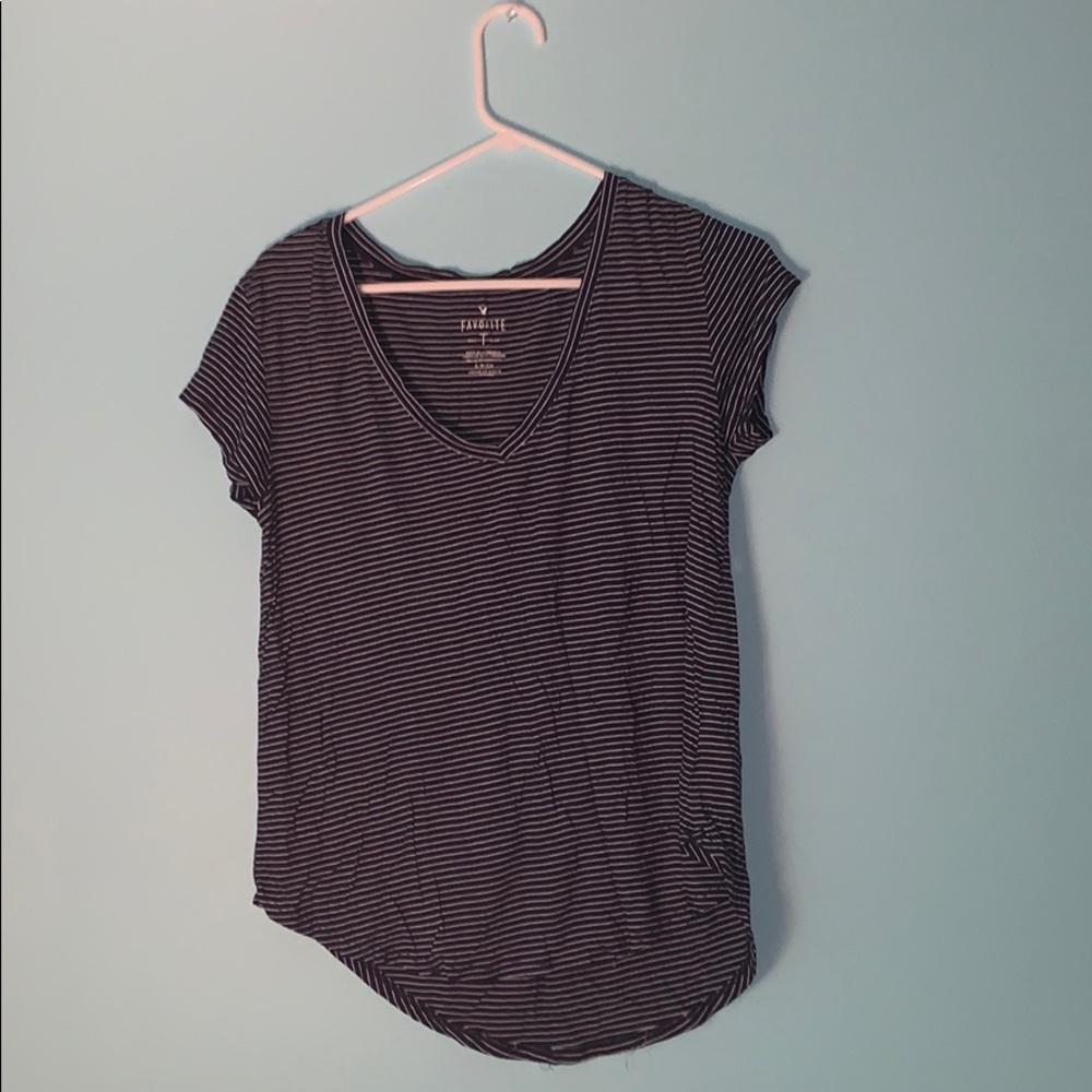 american eagle tee!!